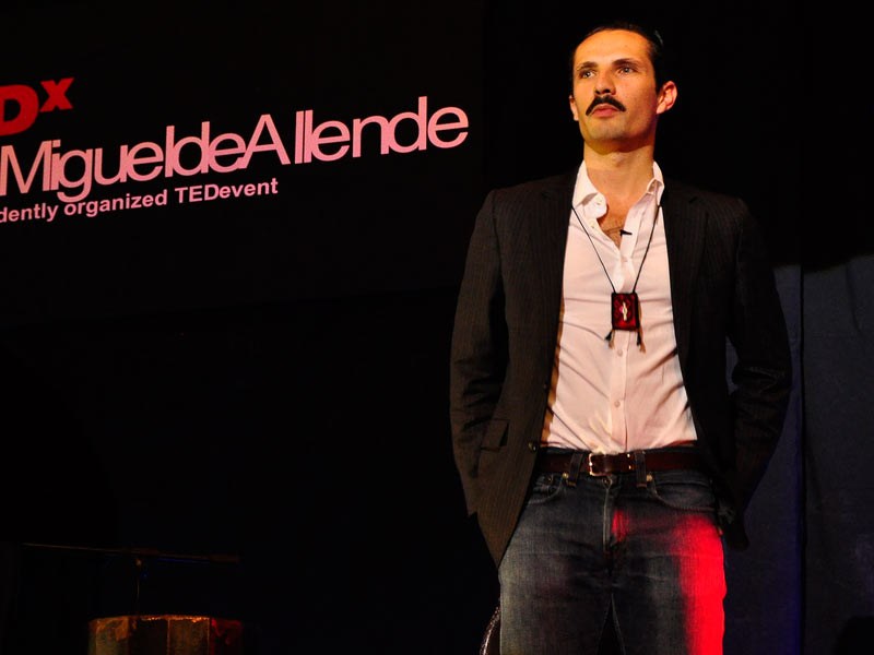 Aleph Molinari Let's bridge the digital divide! Talk Video